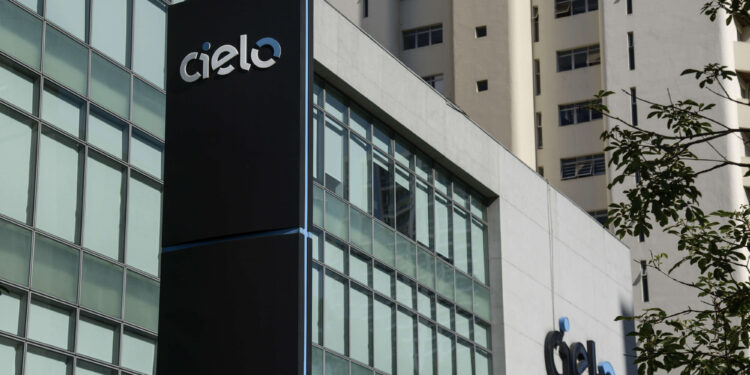 Cielo tem lucro líquido recorrente de R$ 503,1 mi no primeiro trimestre de 2024, alta de 14,1% em um ano