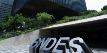 Cooperativas ampliam sua fatia nos repasses do BNDES e ajudam a pulverizar crédito para MPMEs