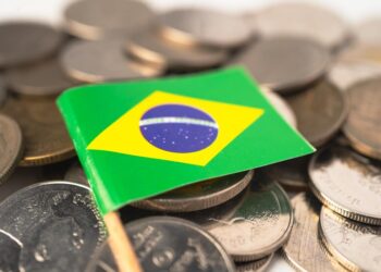 FMI melhora projeção de crescimento da economia do Brasil para 2,2% este ano