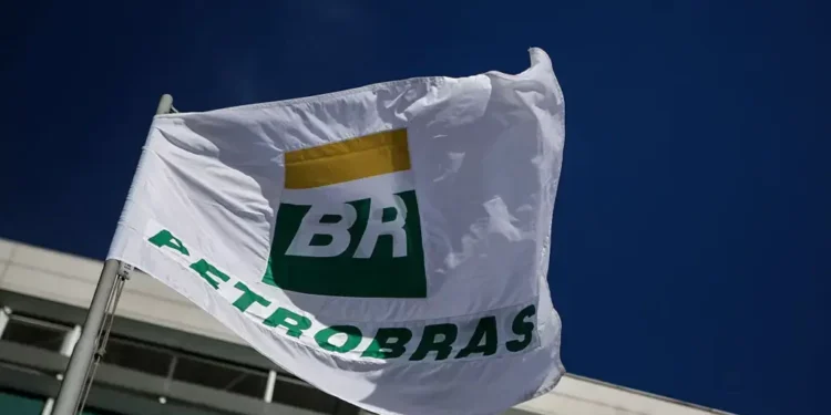Dividendos não entram na pauta do conselho da Petrobras (PETR4) e só devem ser discutidos em assembleia, dizem fontes