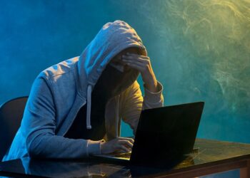 Roubo de identidade: o golpe que pode colocar suas contas e de seus contatos em risco