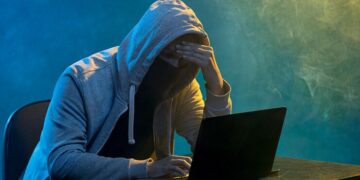 Roubo de identidade: o golpe que pode colocar suas contas e de seus contatos em risco