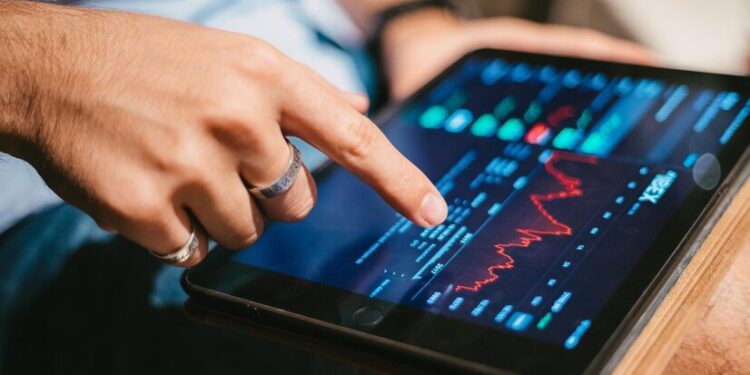 EUA quer negociação 24 horas por dia na bolsa de valores. Será que a moda pega no Brasil?