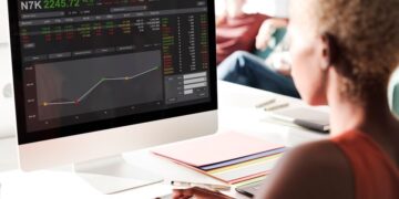 CDB hoje: títulos atrelados à inflação secam e pagam menos; ainda vale investir? 
