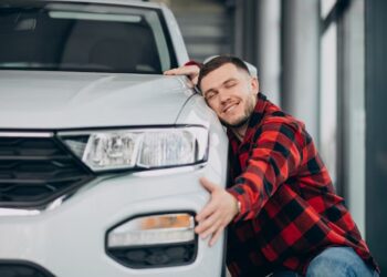 Vai comprar um carro? Confira 5 dicas para evitar armadilhas