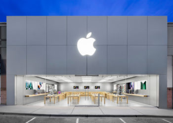 Apple anuncia histórica recompra de ações e divulga lucro trimestral fraco