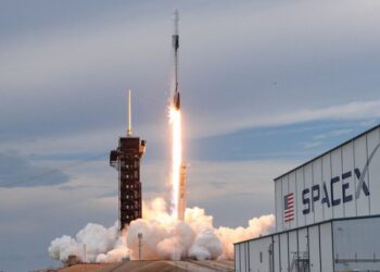 Avaliada em US$ 200 bilhões, SpaceX quer abrir capital