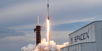 Avaliada em US$ 200 bilhões, SpaceX quer abrir capital