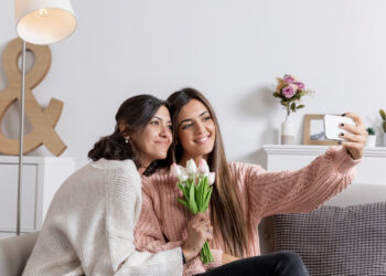 Roupas, calçados, acessórios e itens de beleza lideram as vendas para o Dia das Mães
