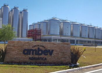 Ambev (ABEV3): Cenário difícil na Argentina ainda pode pressionar resultado?