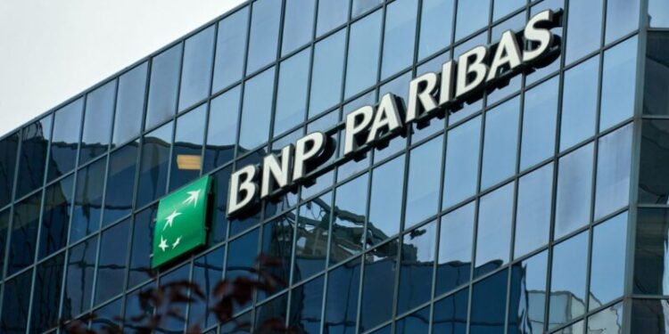 Segundo maior banco da Europa começa a investir em Bitcoin