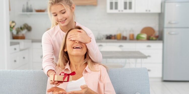 Dia das Mães: Um presente para todos os tipos de mãe nos shoppings Ancar Ivanhoe