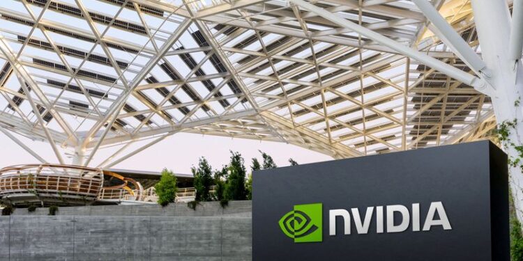 Nvidia ganha R$ 1,1 trilhão em valor de mercado um dia após divulgar balanço
