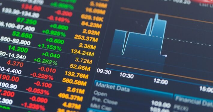 Ibovespa fecha em queda e perde 3% na semana