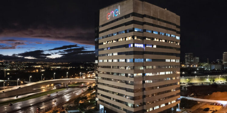 ENEL BRASIL ALCANÇA 3,2 MILHÕES DE CLIENTES BENEFICIADOS PELA TARIFA SOCIAL