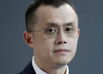 Fundador da Binance duplicou seu patrimônio atrás das grades