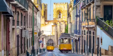 Brasileiros buscam as novas tendências do mercado imobiliário em Portugal