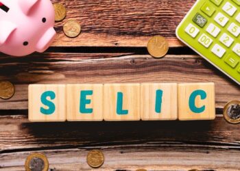 Selic em 10,25%: Qual o impacto nos seus investimentos?