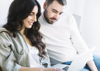 Investindo no Amor –  7 dicas para os casais investirem no futuro financeiro do relacionamento
