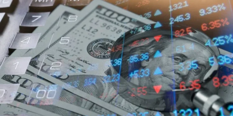 Após máxima histórica, o que esperar para a cotação do dólar nesta semana?