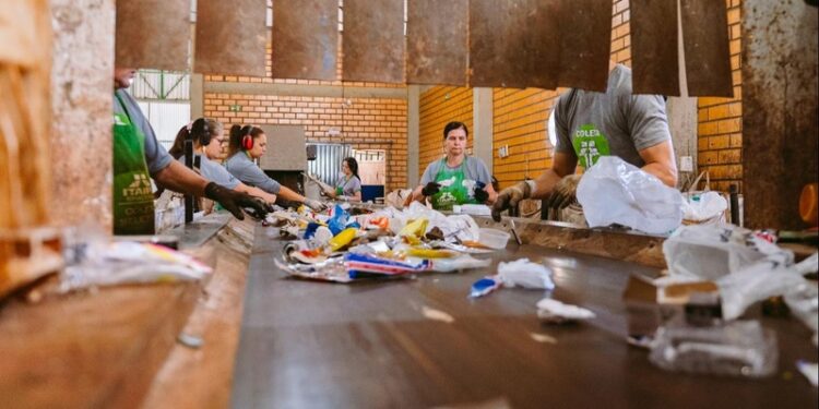 Logística reversa no Brasil: os impactos na geração de trabalho e na redução da emissão de gases do efeito estufa