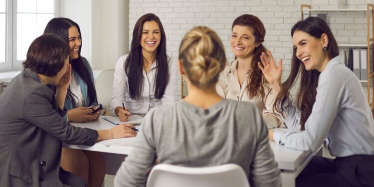 Empreendedorismo feminino: entenda como as mulheres podem empreender no Brasil