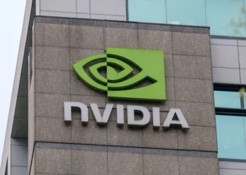 Ações da Nvidia caem 5% e a empresa perde US$ 500 bilhões em valor de mercado
