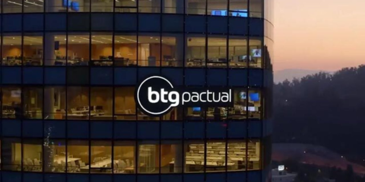 BTG Pactual (BPAC11) firma acordo para aquisição de 100% do M.Y. Safra Bank nos Estados Unidos