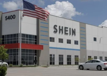 Por que a Shein Escolheu Londres para seu IPO? Um Mergulho nos Bastidores da Oferta