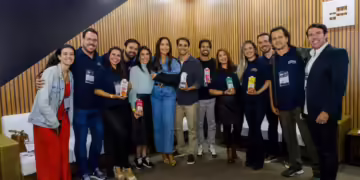 Com Ivete Sangalo e Daniel Cady como sócios, empresa de caldos naturais espera faturar R$ 40 milhões