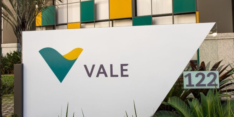 CFO afirma que os dividendos extraordinários da Vale (VALE3) dependem de vários fatores; veja quais