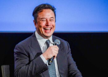 Elon Musk enriquece US$ 12 bilhões com valorização das ações da Tesla
