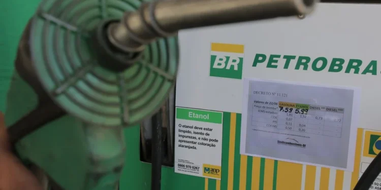 PETROBRAS: Aumento no preço pode gerar efeito cascata na economia