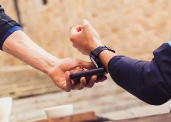 Primeiro emissor Visa para pagamentos por aproximação em relógios Garmin é o Banco do Brasil