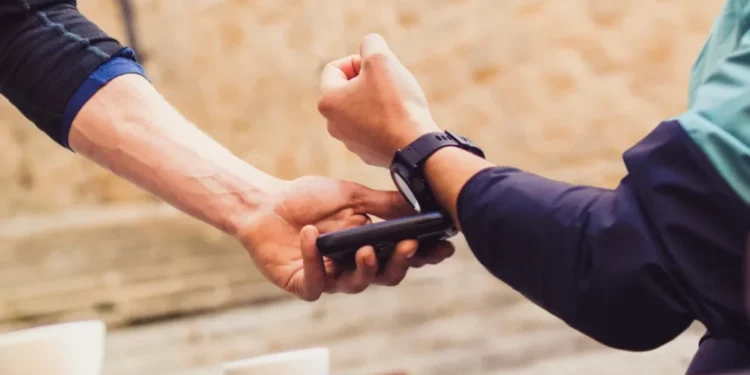 Primeiro emissor Visa para pagamentos por aproximação em relógios Garmin é o Banco do Brasil