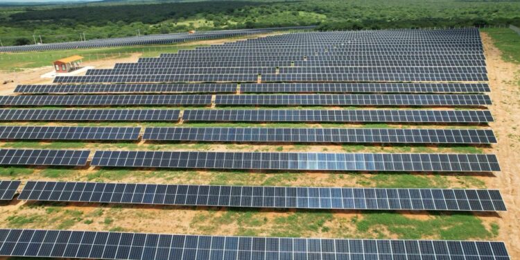 Santander amplia acesso de clientes do Ceará à energia limpa erenovável com economia de tarifa