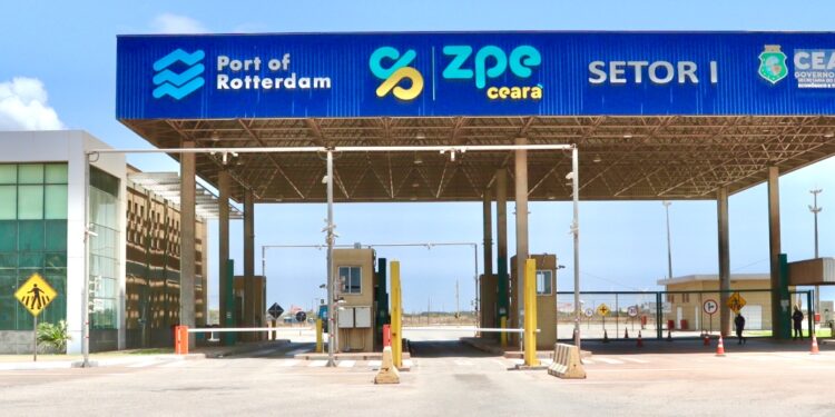 No primeiro semestre de 2024, ZPE do Ceará cresceu 5,8%