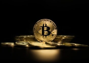 As opiniões dos especialistas indicam que o Bitcoin está voltando à tendência de alta à medida que o período mais difícil termina