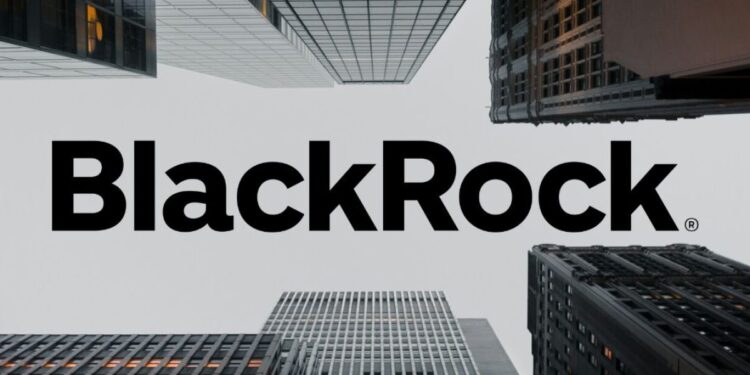BlackRock está continuamente aumentando sua participação em ETFs de Bitcoin