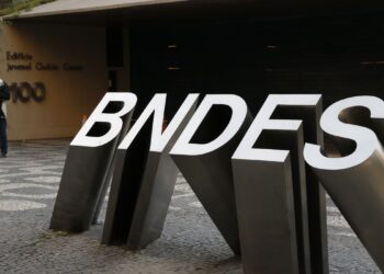 BNDES concedeu um apoio histórico de R$ 2 bilhões à indústria farmacêutica