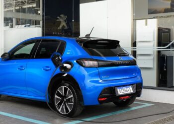 Agger aponta alta acelerada nas cotações de seguros para carros elétricos – e revela quais modelos lideram o ranking
