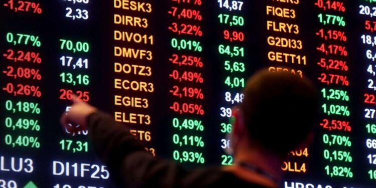 Ibovespa sobe 0,44% e completa sete pregões seguidos em alta