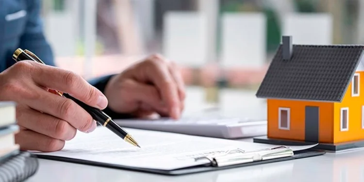 Como a taxa de juros impacta o mercado imobiliário