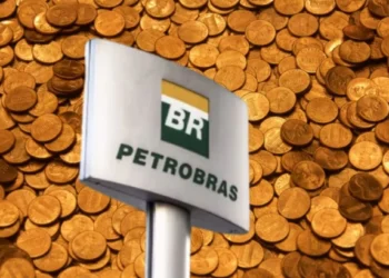 Vão as ações da Petrobras (PETR4) aumentar após o aumento dos preços da gasolina?