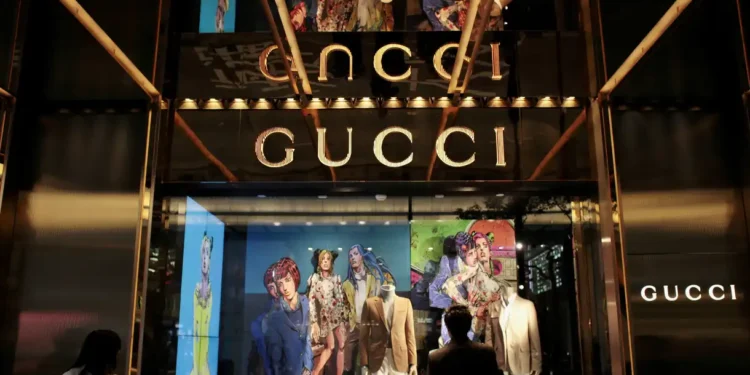 Investidores e entusiastas da moda estão preocupados com a queda de quase 8% da ação da Gucci na Europa após os resultados desfavoráveis