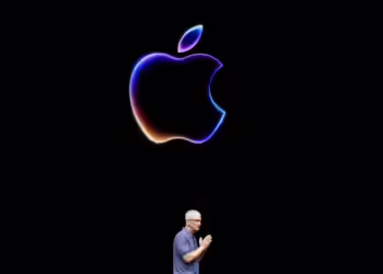 Apple ultrapassa Microsoft e se torna a empresa mais valiosa do mundo, a empresa vale US$ 3,49 trilhões