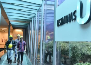 Após decepção com os resultados do segundo trimestre, Usiminas (USIM5) cai 25%. As ações do Magazine Luiza (MGLU3) também estão entre as maiores quedas do Ibovespa na semana