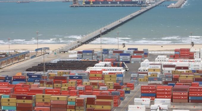 O Pecém receberá financiamento de US$ 123 milhões do governo