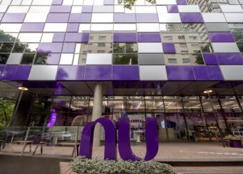 Oferta de fundos para investidores institucionais é a estreia da gestora do Nubank (ROXO34)