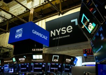 Após NYSE, Nasdaq solicita autorização para oferecer opções de bitcoin
